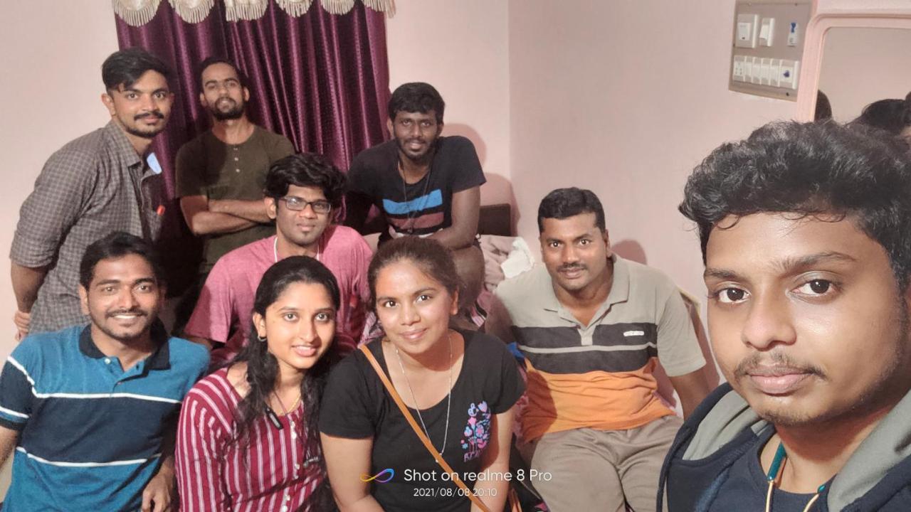 Abhi Homestay Hampi Bagian luar foto