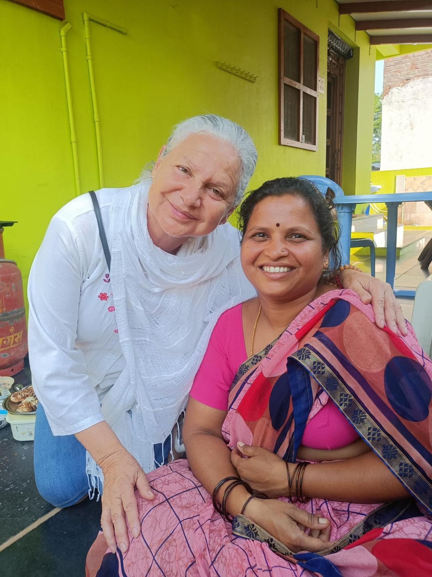 Abhi Homestay Hampi Bagian luar foto