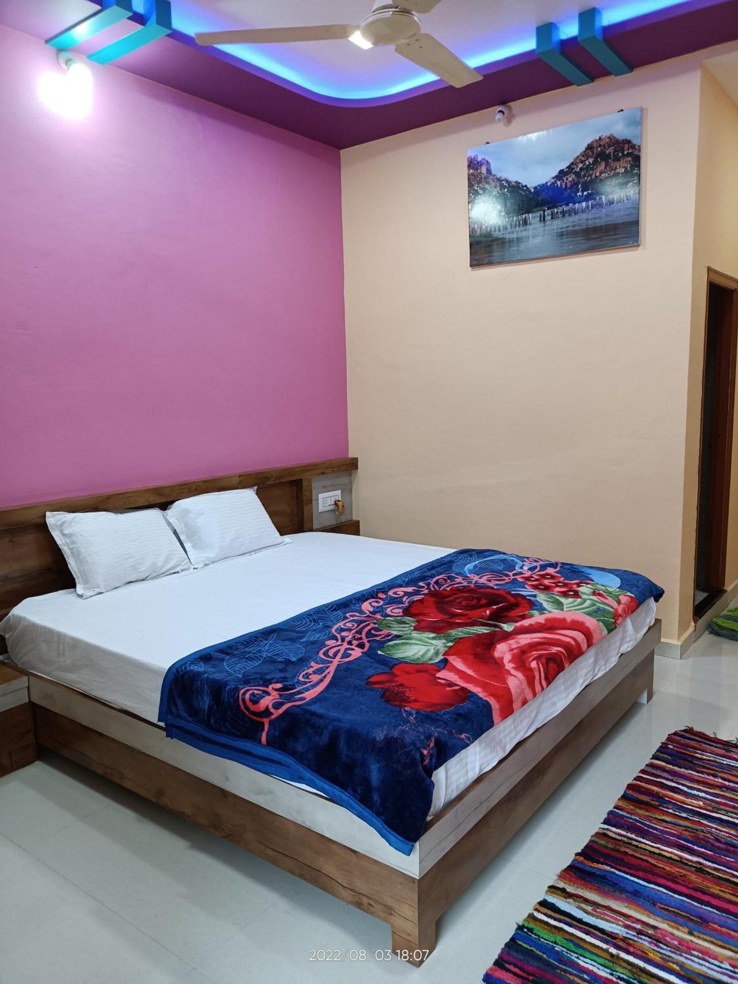 Abhi Homestay Hampi Bagian luar foto
