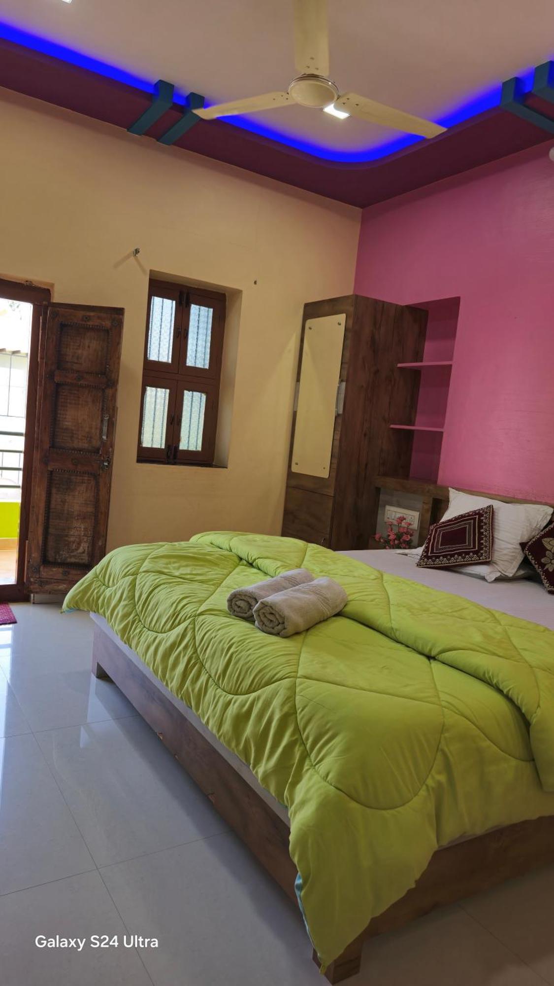 Abhi Homestay Hampi Bagian luar foto