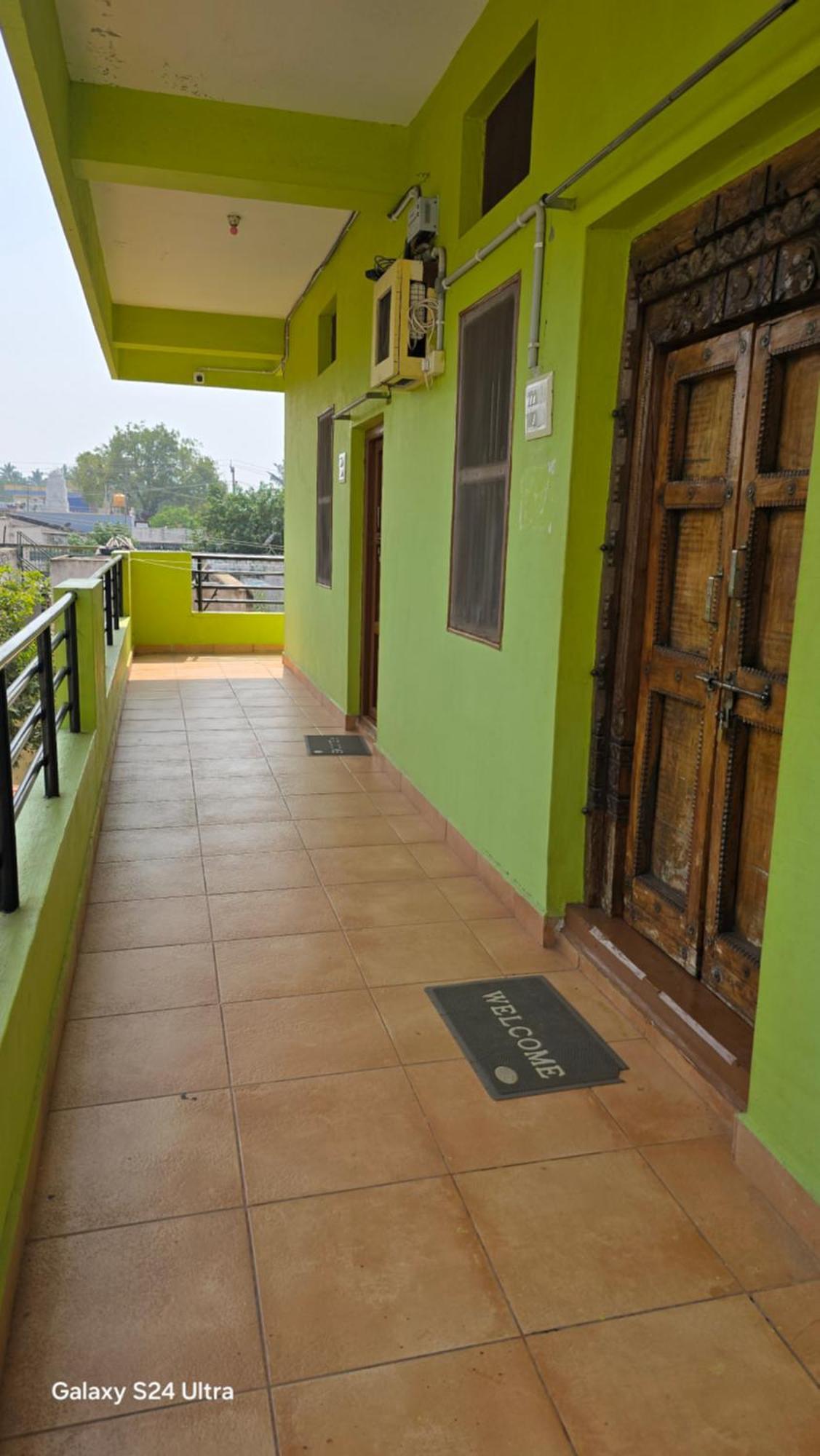 Abhi Homestay Hampi Bagian luar foto